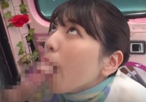 清楚が売りの美容部員さんがMM便でチンポをフェラ抜き！